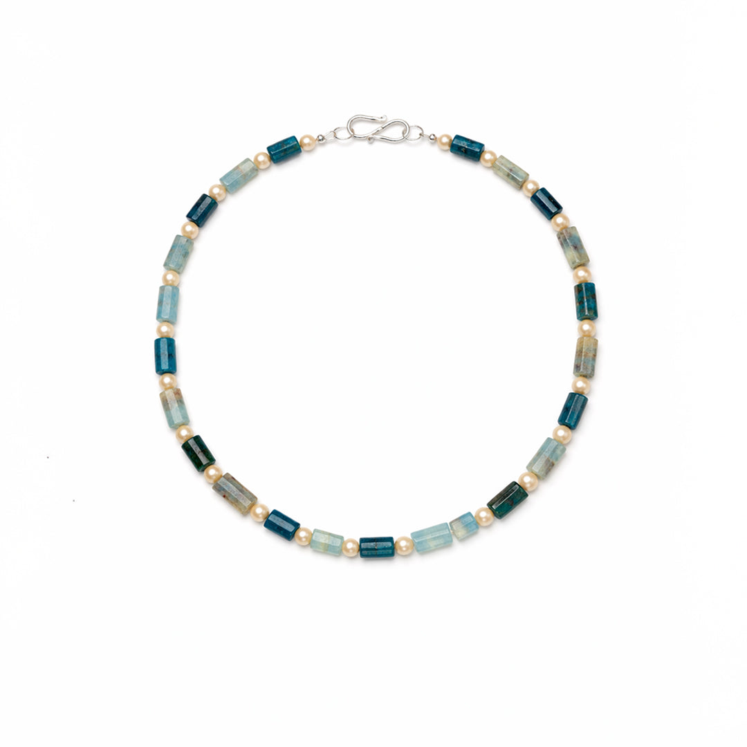 Calcite & Blue Apatite Necklace — Unikat