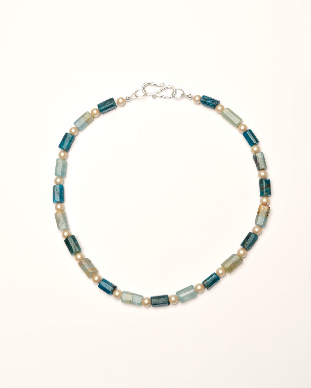 Calcite & Blue Apatite Necklace — Unikat